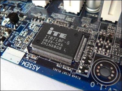 7x základ s P965: Gigabyte GA-965P-DS3