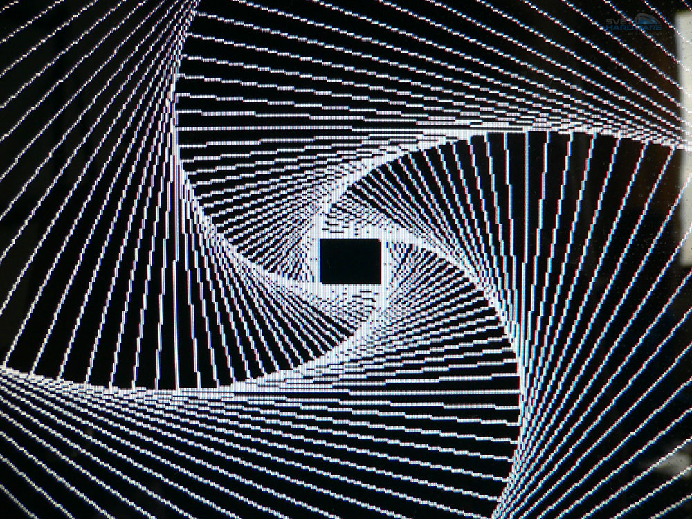 HP w2408h: pěkná čtyřiadvacítka