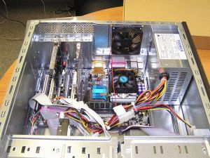 BRAVE BlueLine W22G6, aneb přítel z hypermarketu...