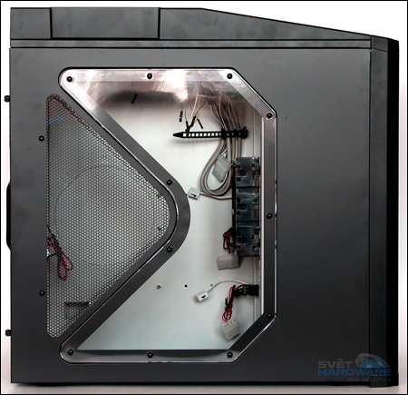 Antec Nine Hundred: zaměřeno na chlazení