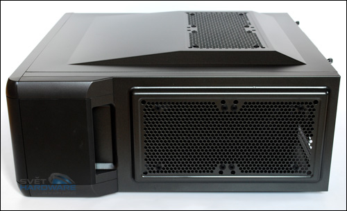 Corsair Carbide 400R: slušný základ