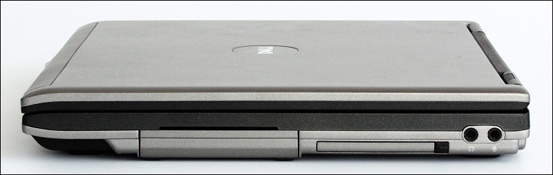 Dell Latitude D410: notebook jako dělaný na práci v terénu