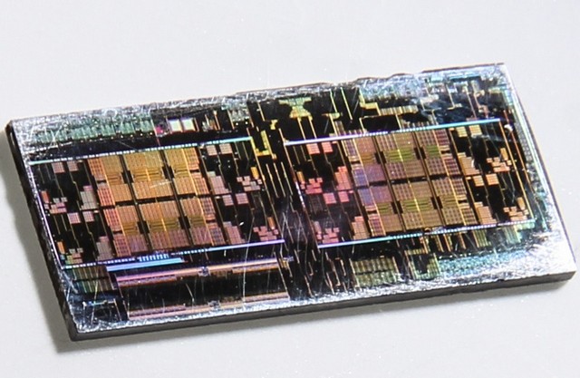 Ryzen Threadripper demontován, co ukrývá?