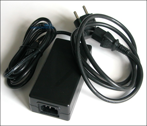 D-Link DNS-323 - bohatý NAS box