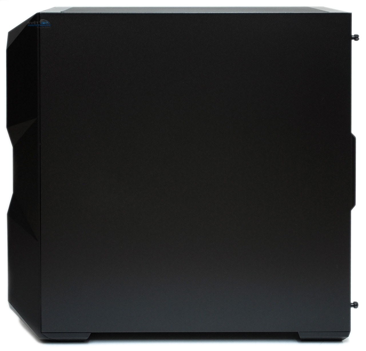 CM MasterBox TD500 Mesh: elegantní a prostorná