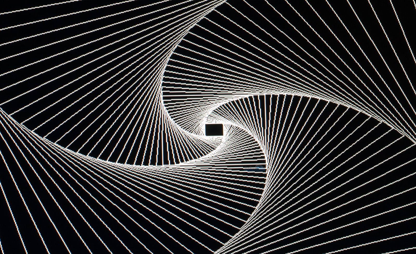 LG IPS237L: pokračovatel legendy?