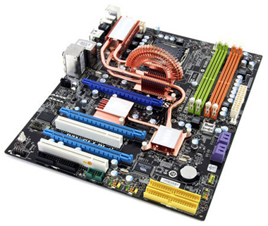 Motherboard je základ: Úvod