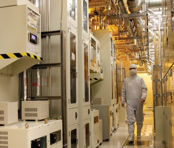 Samsung Electronics odstartoval masovou výrobu 7nm EUV procesem