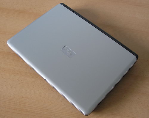 AMILO Pi 1536 - levný DualCore