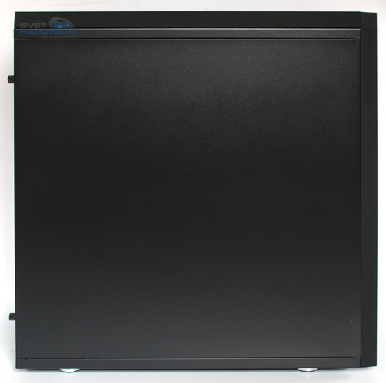 BitFenix Shinobi XL: decentní obr