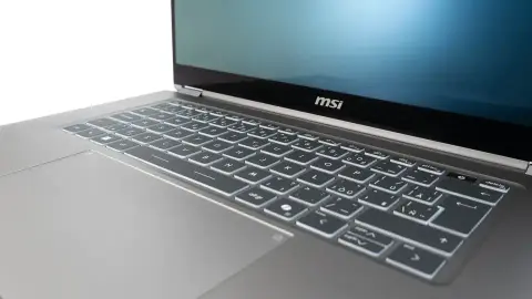 MSI Prestige 16 Flip AI+ v testu: konvertibl s Intel Panther Lake