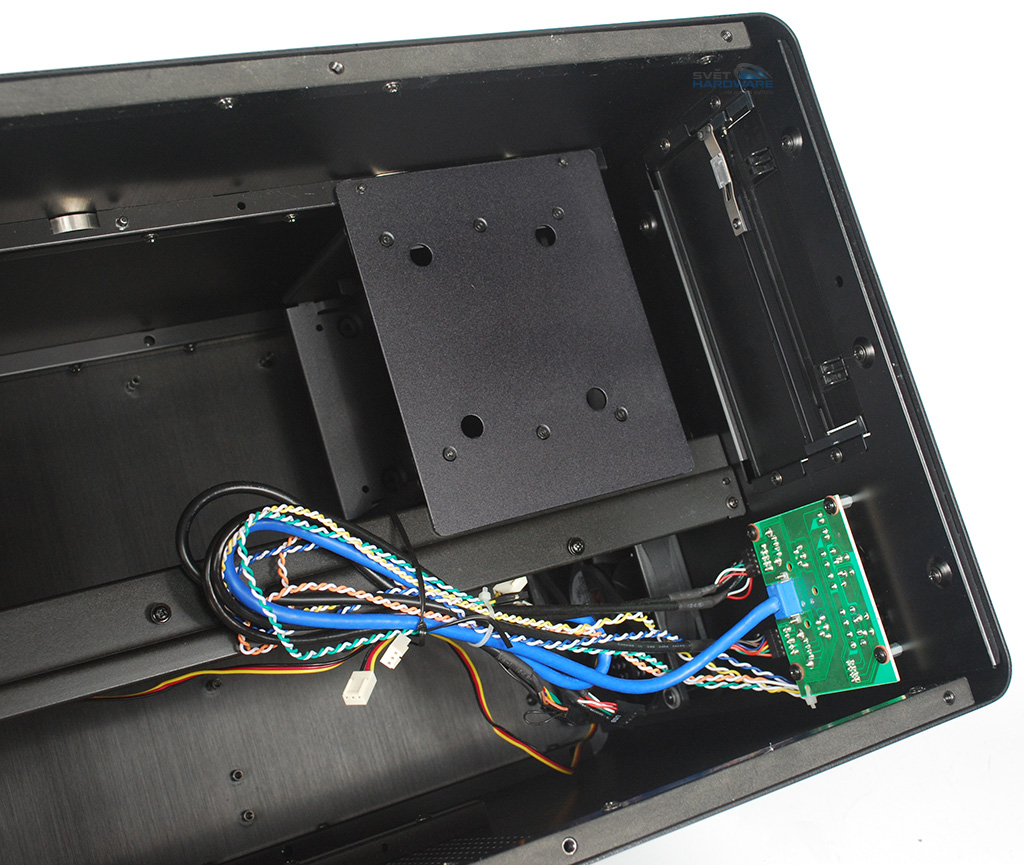 Xigmatek Gigas: herní sestava v hliníku