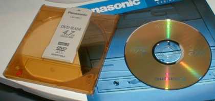 Jak dostat 9.4 GB na jedno 12-ti cm médium v praxi