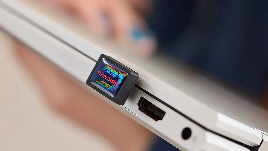 Sandisk uvedl pouhé 3 gramy vážící 1TB SSD Extreme Fit USB-C