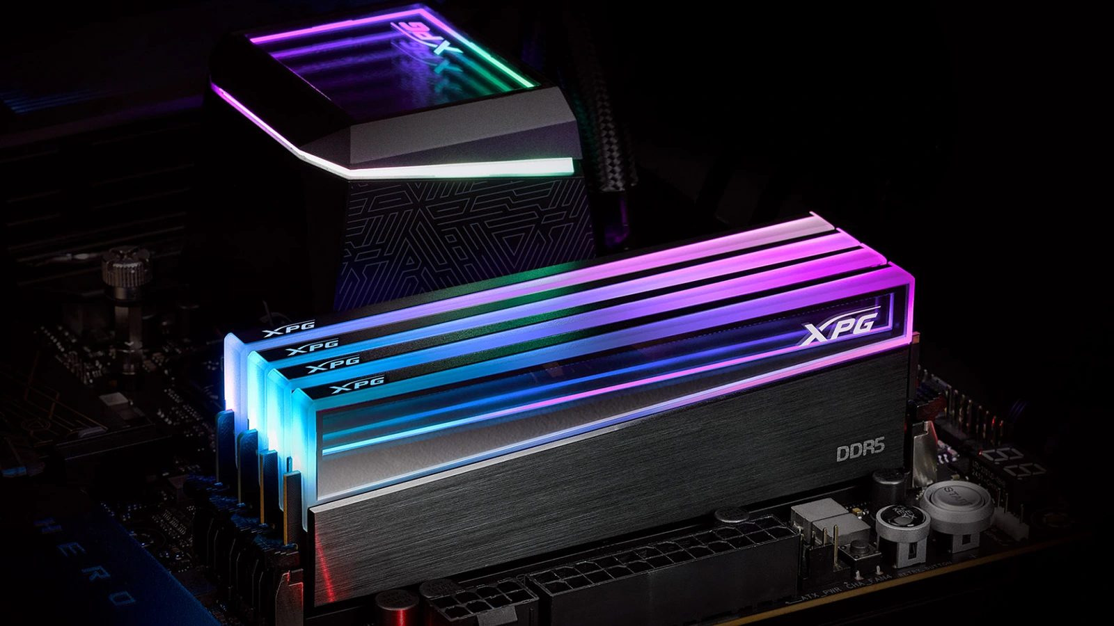 Adata uvedla paměti XPG Novakey RGB DDR5 s efektem nekonečného zrcadla