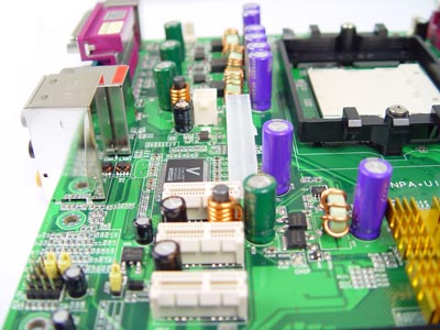 EPoX 9NPA+ Ultra - dobrý overclocking ale horší zvuk