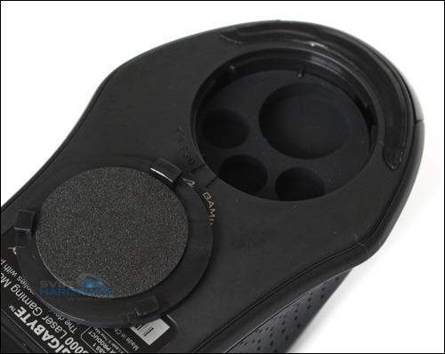 Gigabyte GM-M8000: jako duch