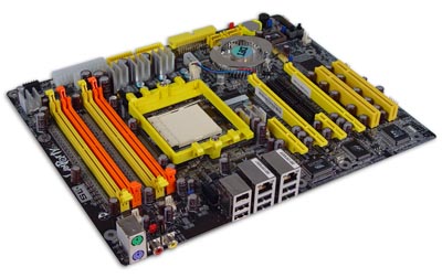 DFI LanParty UT NF4 SLI-D: královský BIOS