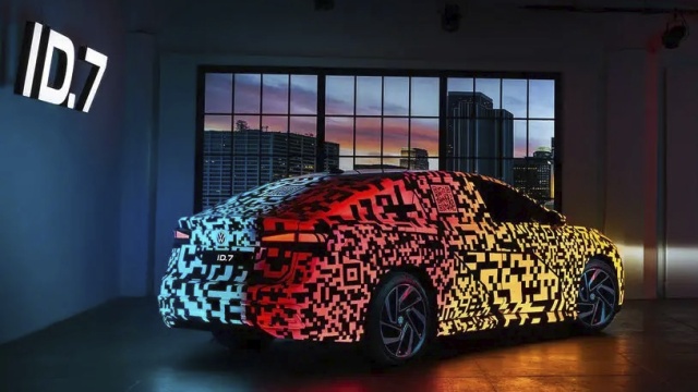 Volkswagen ID.7 chce zaútočit na trh s elektromobily se 700km dojezdem