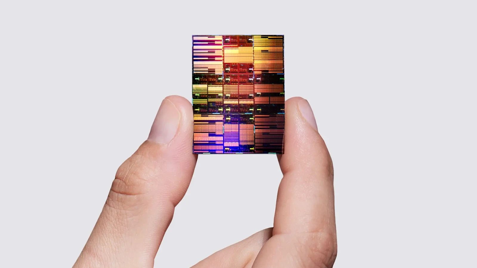 IBM ukázalo "0,7nm" čip, Elon Musk to považuje za matoucí