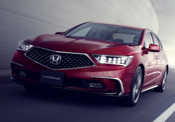 Honda: autonomní řízení SAE Level 3 přijde ve 2021, řidič nemusí sledovat silnici