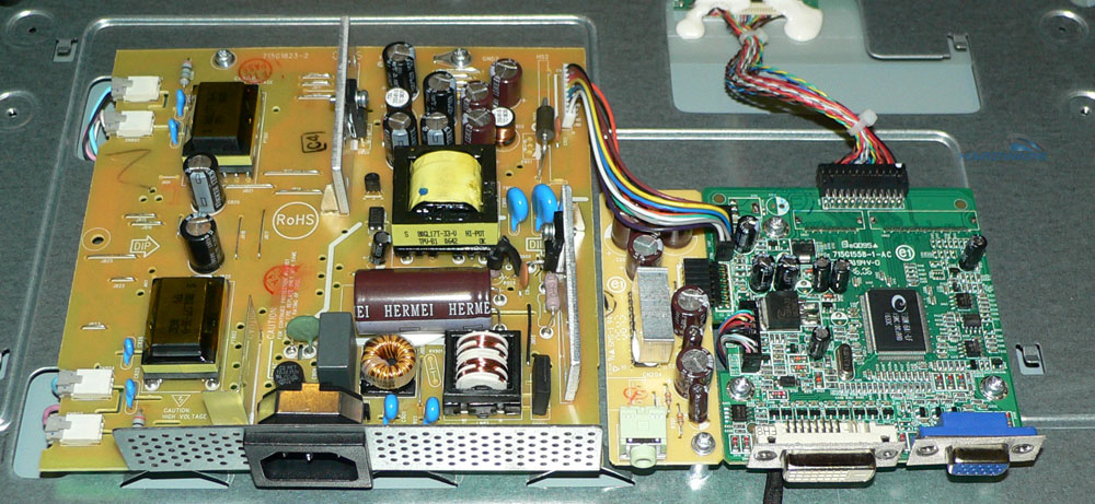 Megatest 19" LCD pro hráče: Acer AL1917Csd