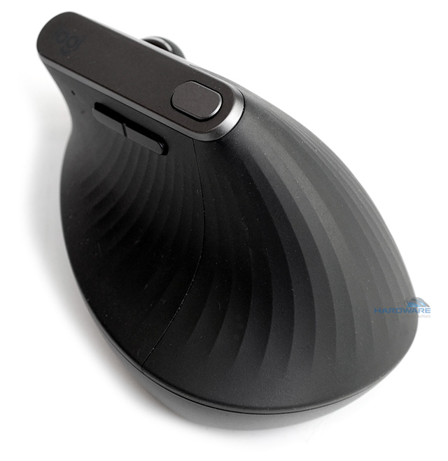 Logitech MX Vertical: ergonomie především 