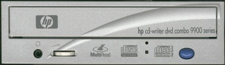 HP CD-Writer 9900ci – rychlé a kvalitní kombo