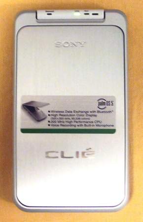 Sony Clié PEG-TG50 - Slušná střední třída s klávesnicí a rozpačitým Graffiti