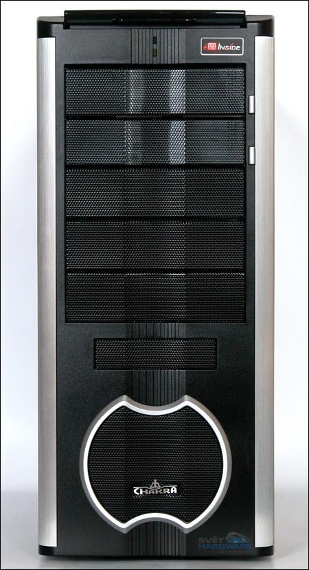 Enermax ECA3052 Chakra: eSATA na dosah