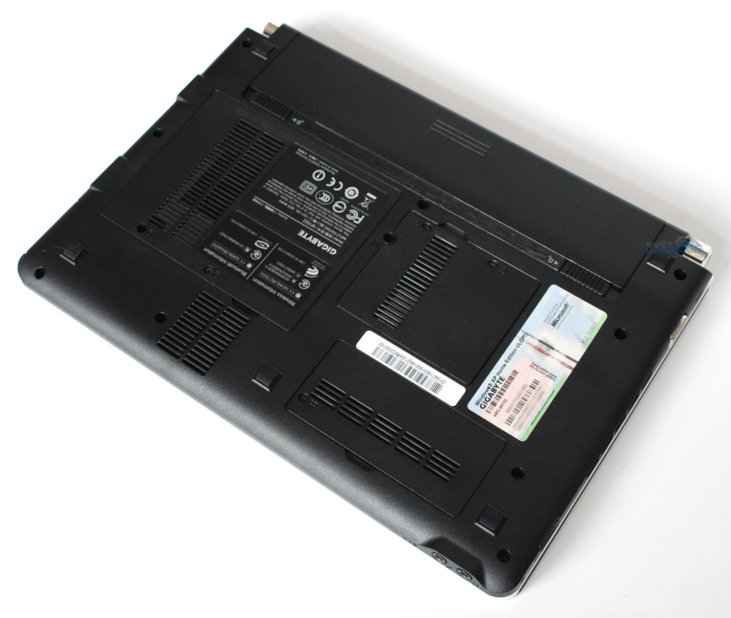 Gigabyte T1028X a M1022M: speciální netbooky