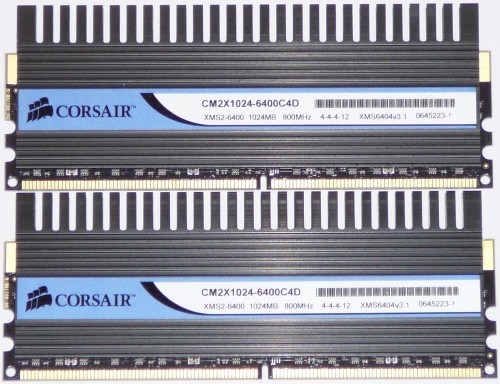 Corsair Dominator Twin2X2048-6400C4D