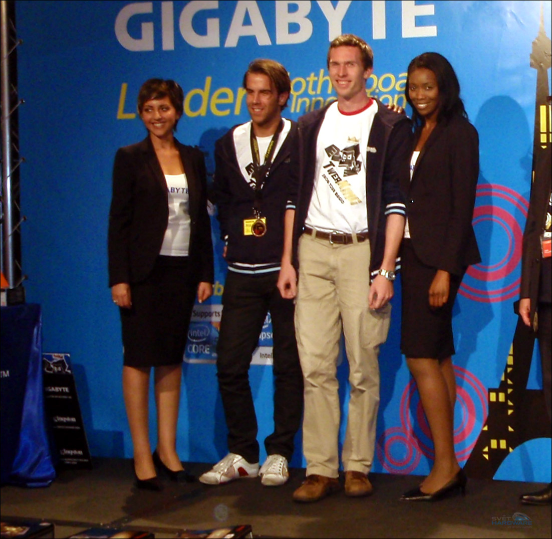 Gigabyte TweaKing: kouzlení v Paříži