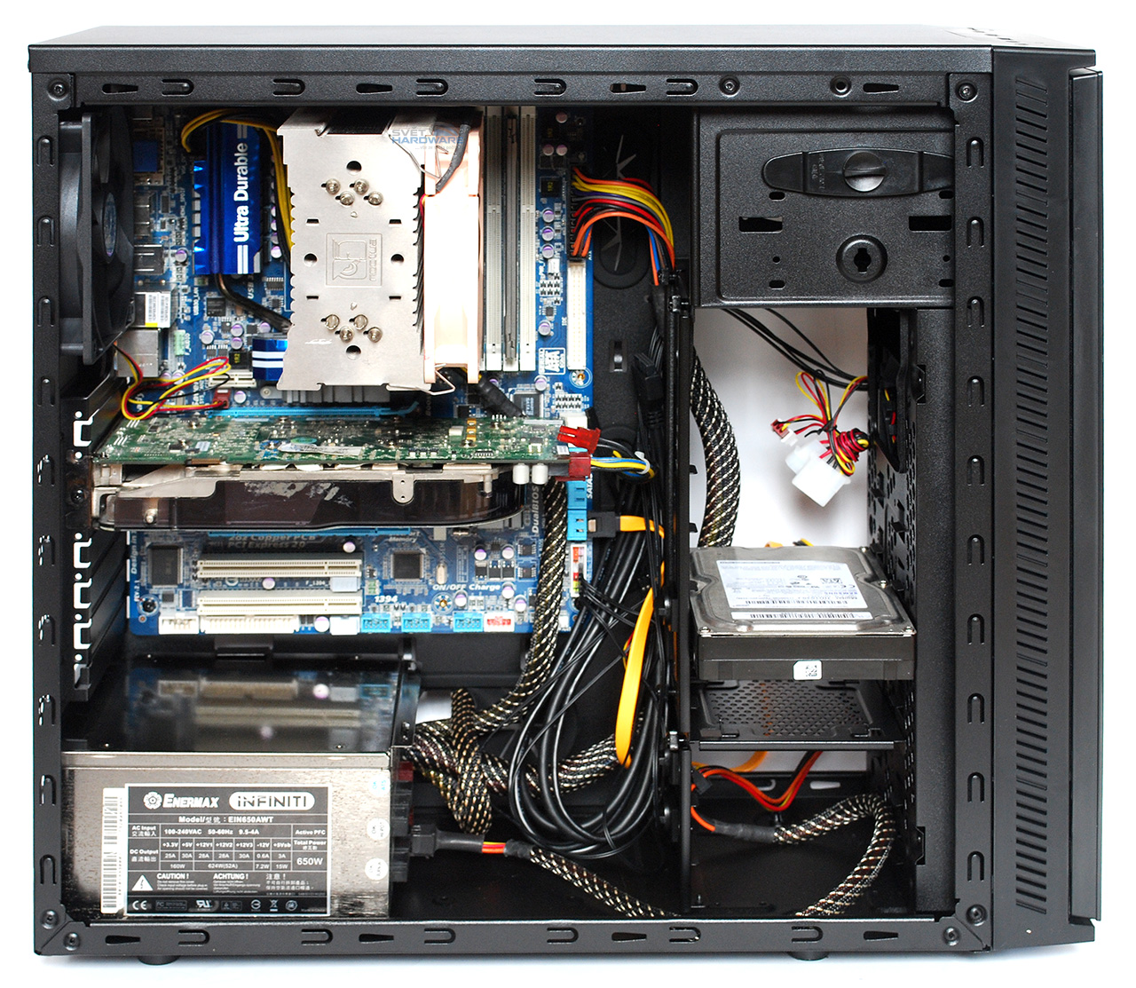 Cooler Master Silencio 452: tichá skříň levně