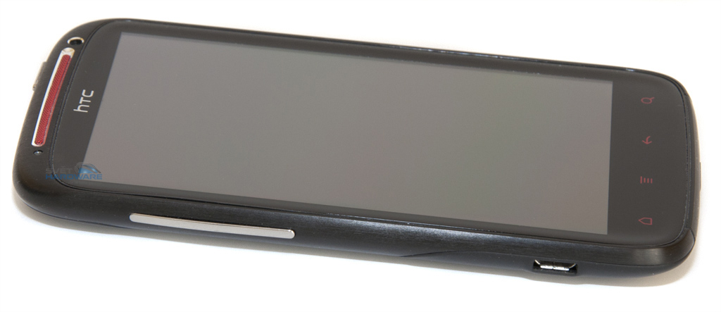 HTC Sensation XE: přestrojený muzikant