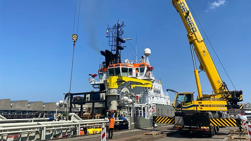 HKN první offshore elektrárnou s větrnými turbínami i solárními panely