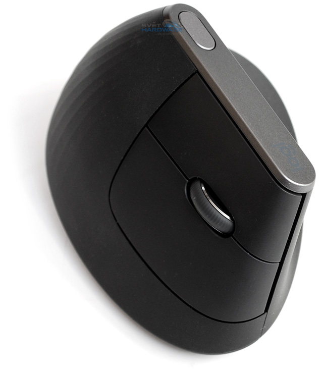 Logitech MX Vertical: ergonomie především 