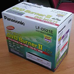 Panasonic LF-D521E: vypalte to všechno