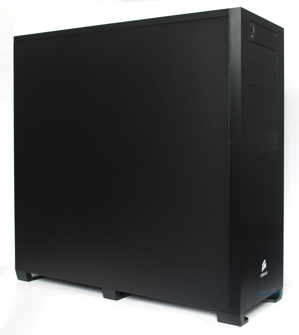 Corsair Obsidian 700D: černý elegán