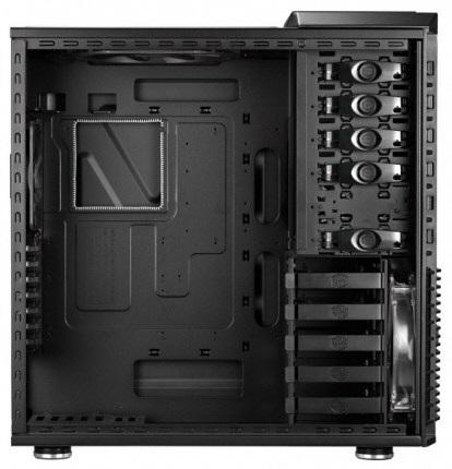 Cooler Master přichází se skříní HAF 932 Advanced