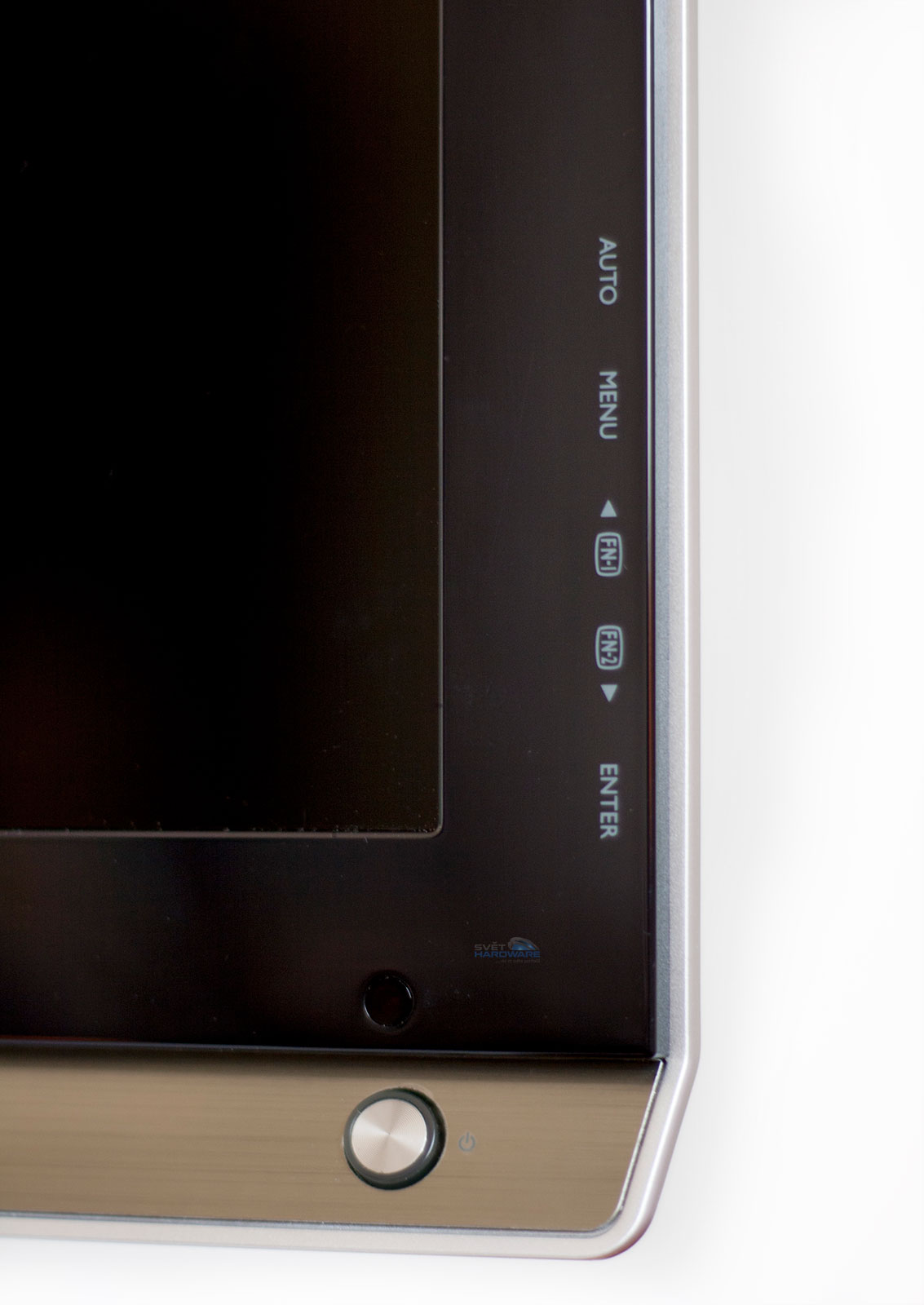 BenQ EW2730V: pro hry a MMC jak stvořený?