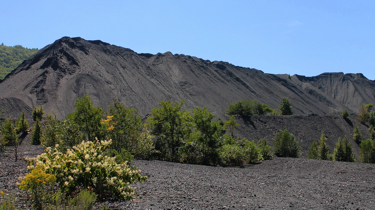 Těžařská společnost Stronghold si v USA pořídila vlastní uhelnou elektrárnu