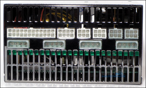 720W zdroj v podání OCZ