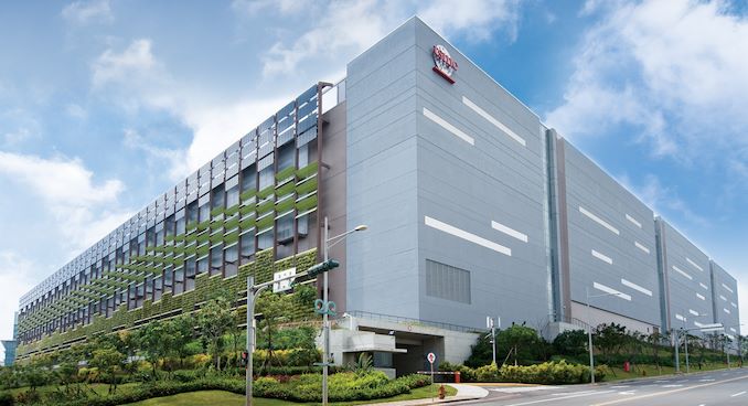 TSMC vrací úder a žaluje GlobalFoundries z porušení řady patentů