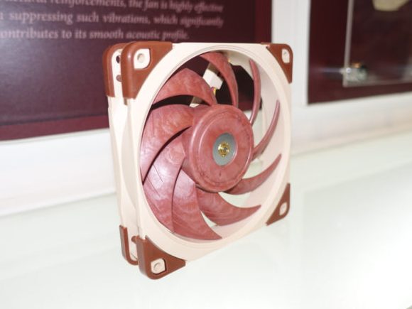 Noctua ukázala ventilátory ze Sterroxu, slibují vyšší výkon