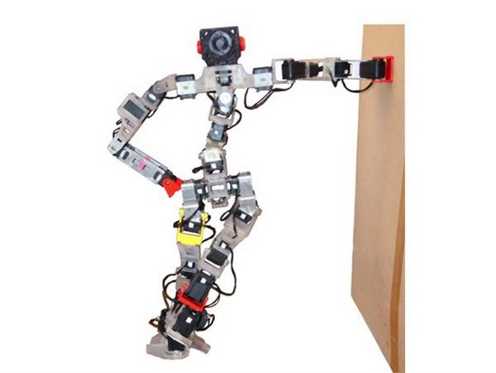 Nahradí lidi v práci roboti? Zatím to příliš nehrozí