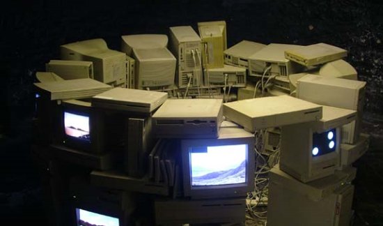 Jak jde dohromady vysloužilý hardware a umění?