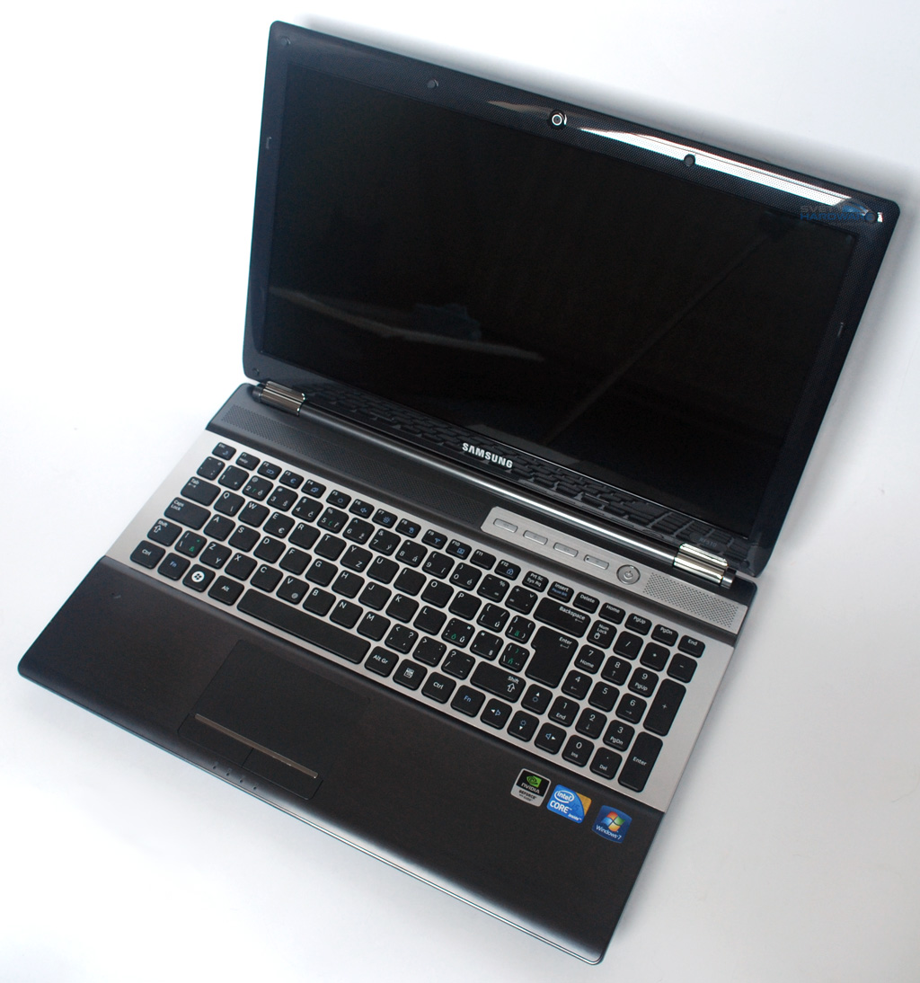 Samsung RF510: multimédia především