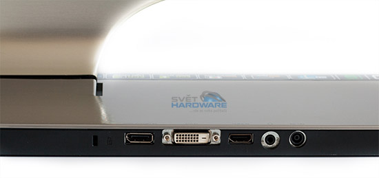 Samsung S27A950D: 3D designovka pro hráče