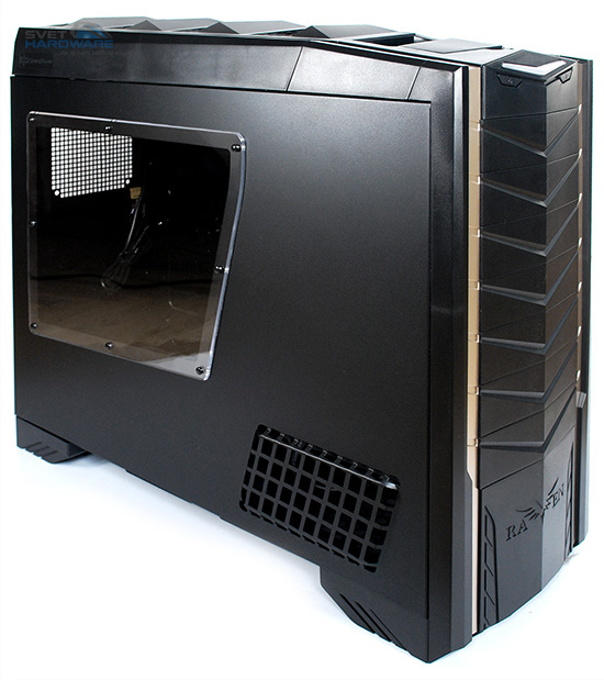 SilverStone Raven RV03: originál každým coulem